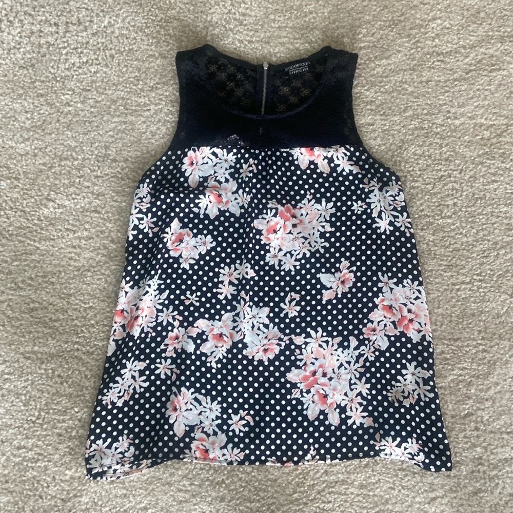 Paper Moon by Stitch Fix Large Top